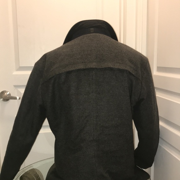 Hugo Boss Cashmere Wool Coat - Picture 2 of 8